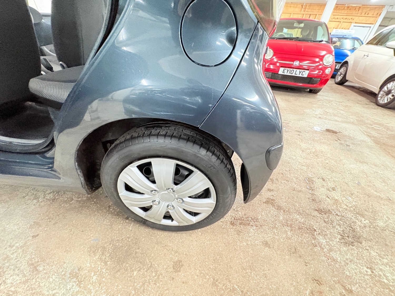 Used Toyota AYGO 2009 for sale - 77237163: Photo 20
