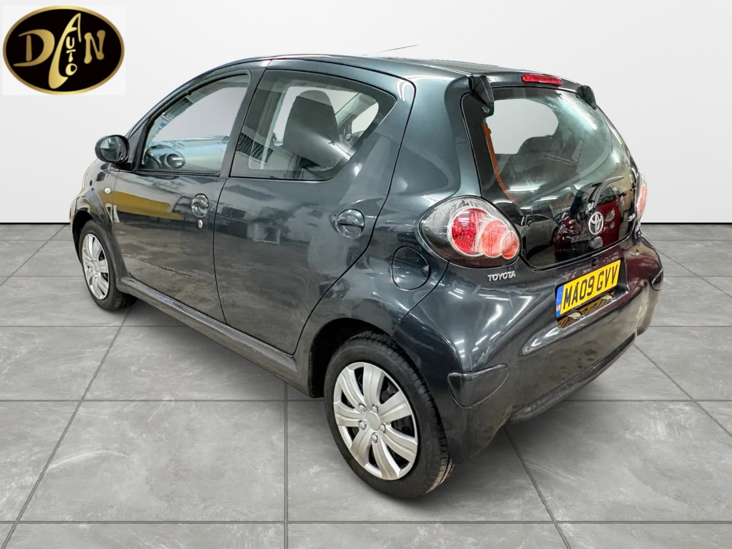 Used Toyota AYGO 2009 for sale - 77237163: Photo 4