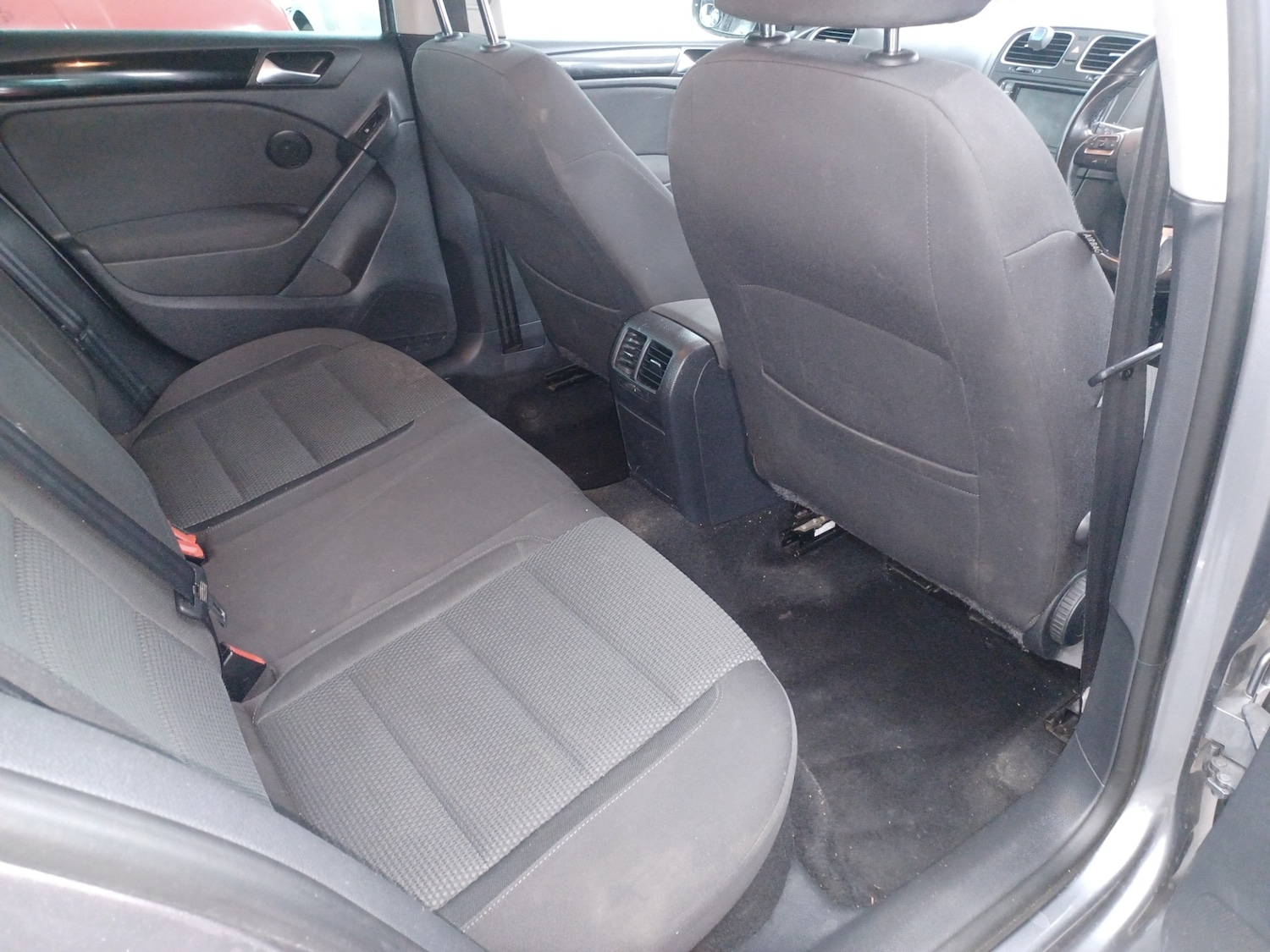 Used Volkswagen Golf 2010 for sale - 78203691: Photo 11