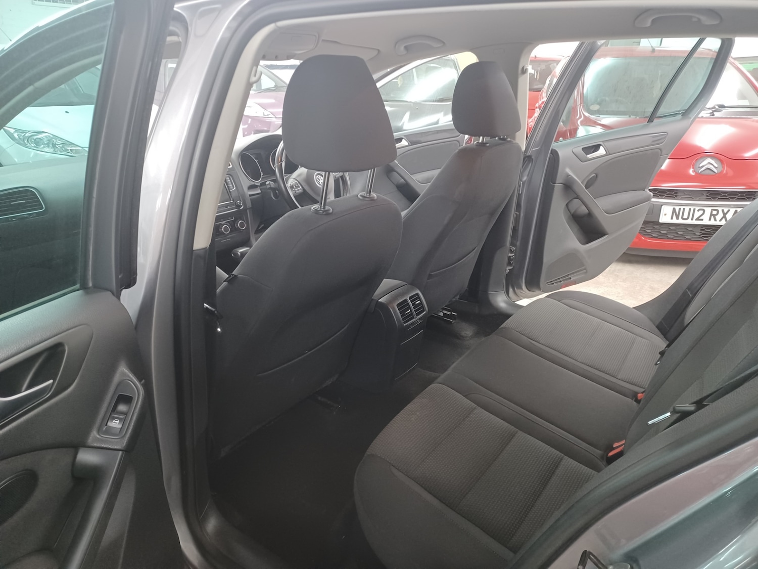 Used Volkswagen Golf 2010 for sale - 78203691: Photo 15