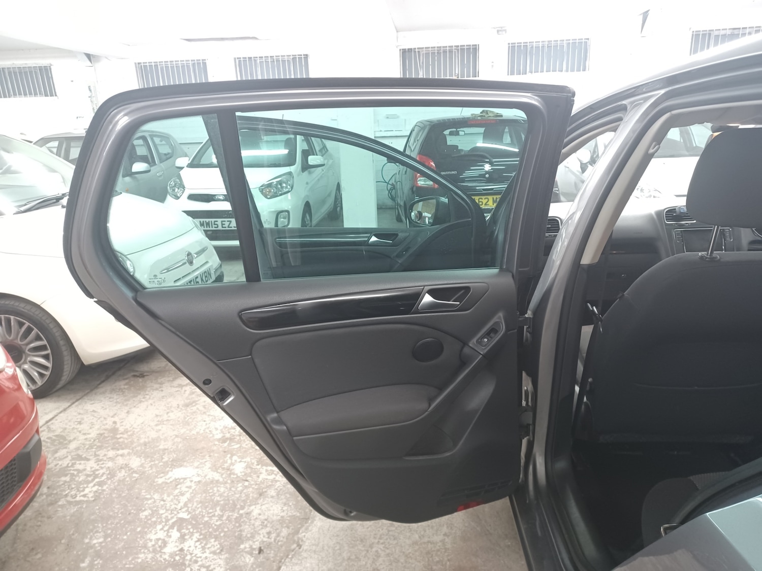 Used Volkswagen Golf 2010 for sale - 78203691: Photo 16