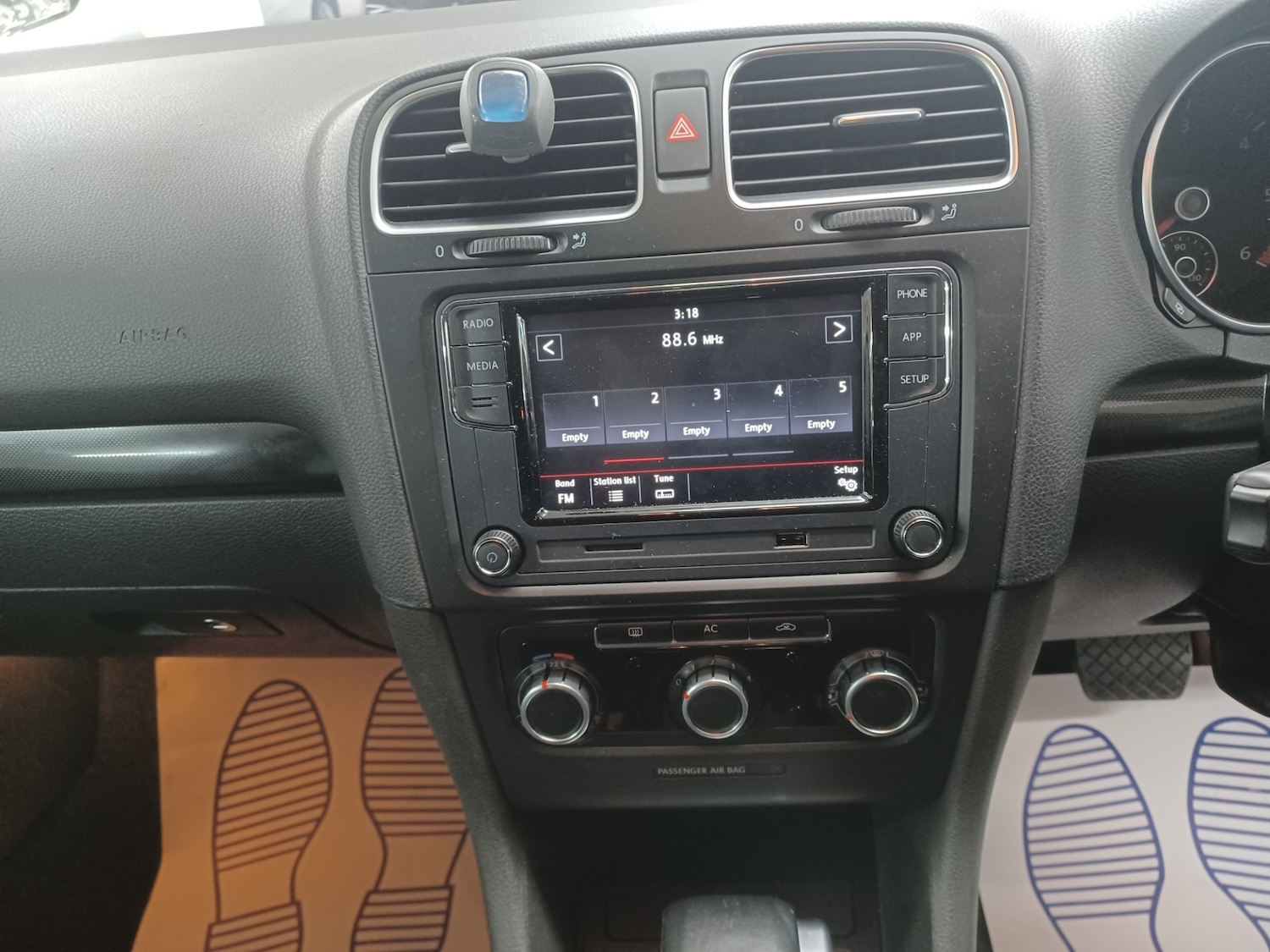 Used Volkswagen Golf 2010 for sale - 78203691: Photo 25