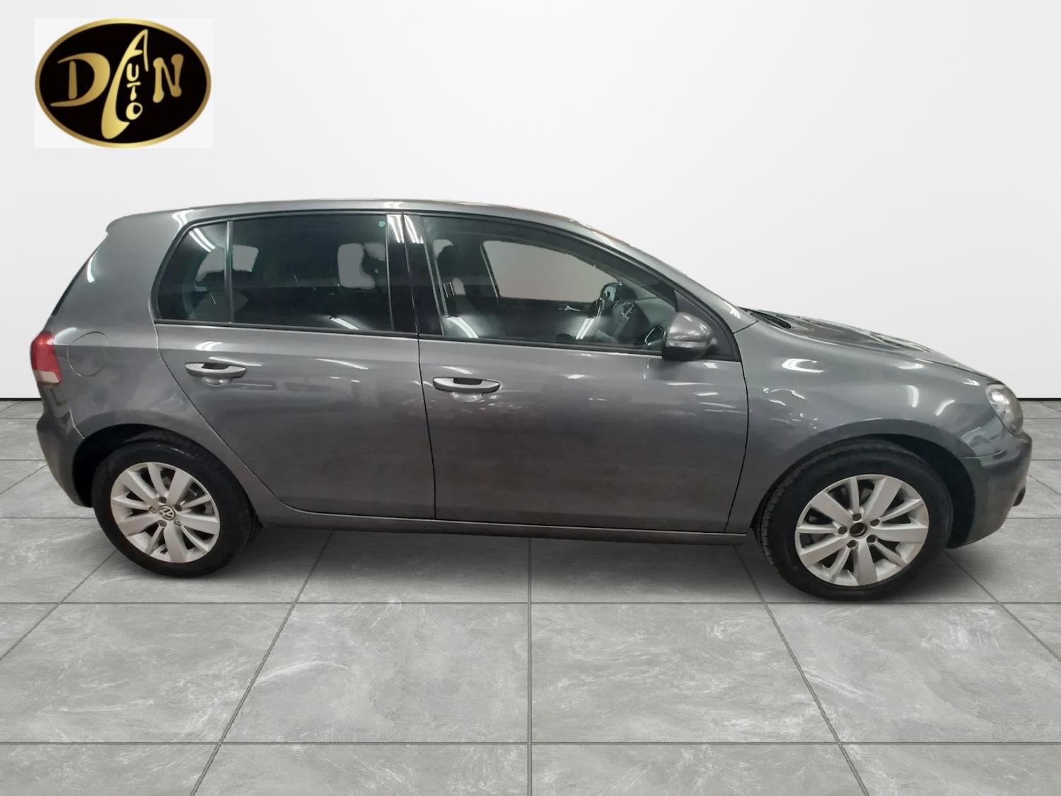 Used Volkswagen Golf 2010 for sale - 78203691: Photo 5