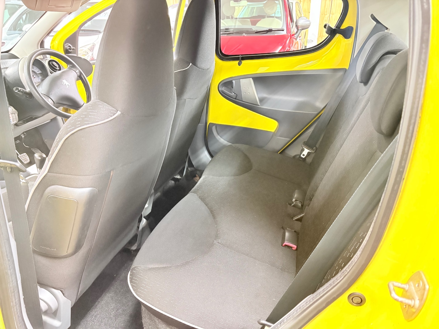 Used Peugeot 107 2012 for sale - 77106266: Photo 12