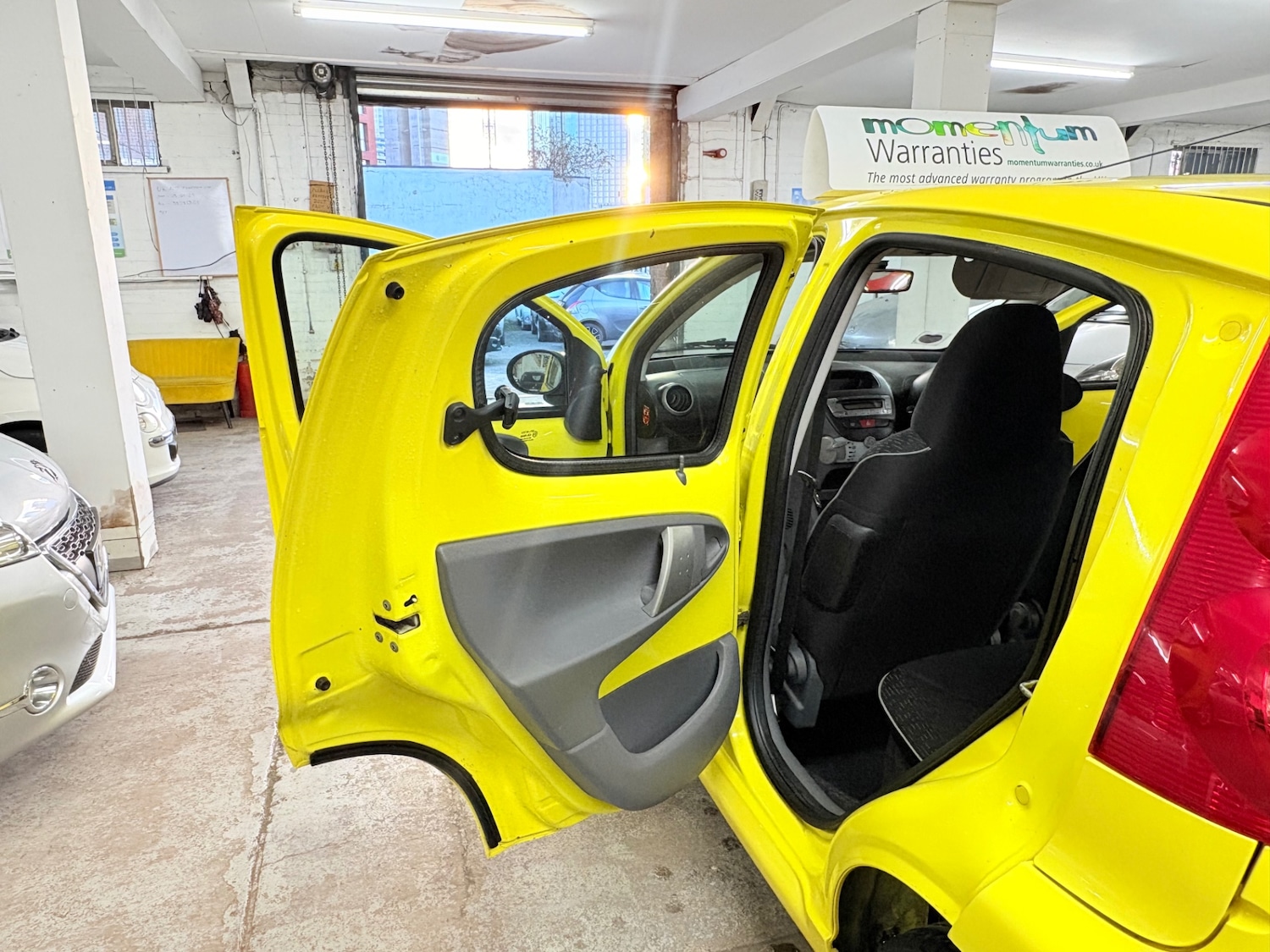 Used Peugeot 107 2012 for sale - 77106266: Photo 17