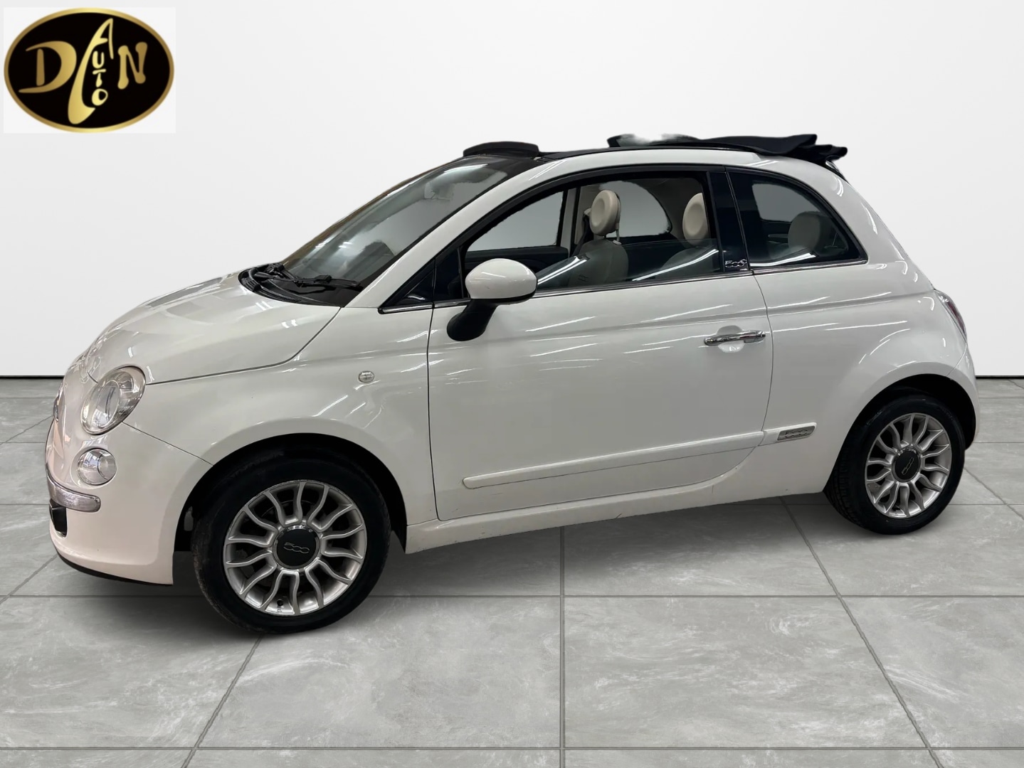 Used Fiat 500 2010 for sale - 77395349: Photo 3