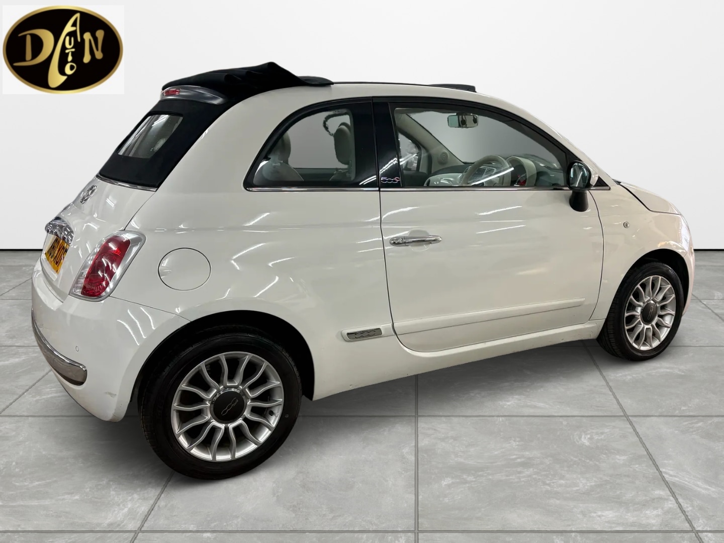 Used Fiat 500 2010 for sale - 77395349: Photo 7