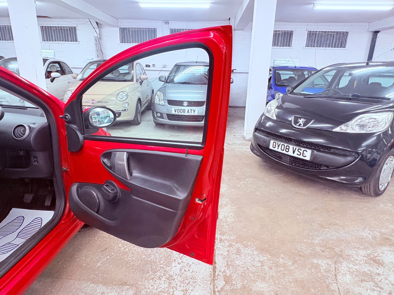 Used Peugeot 107 2014 for sale - 77584813: Photo 15