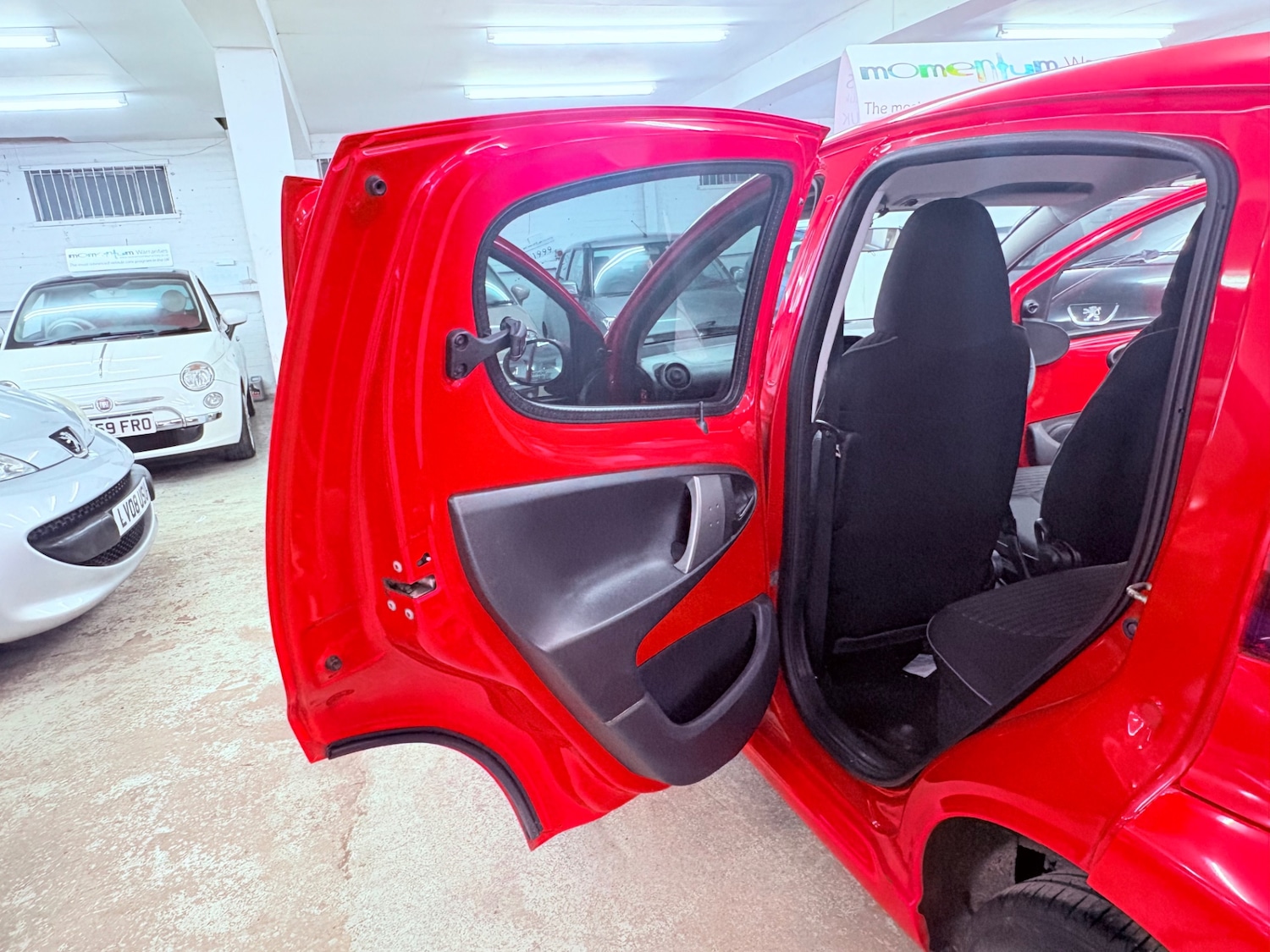 Used Peugeot 107 2014 for sale - 77584813: Photo 18