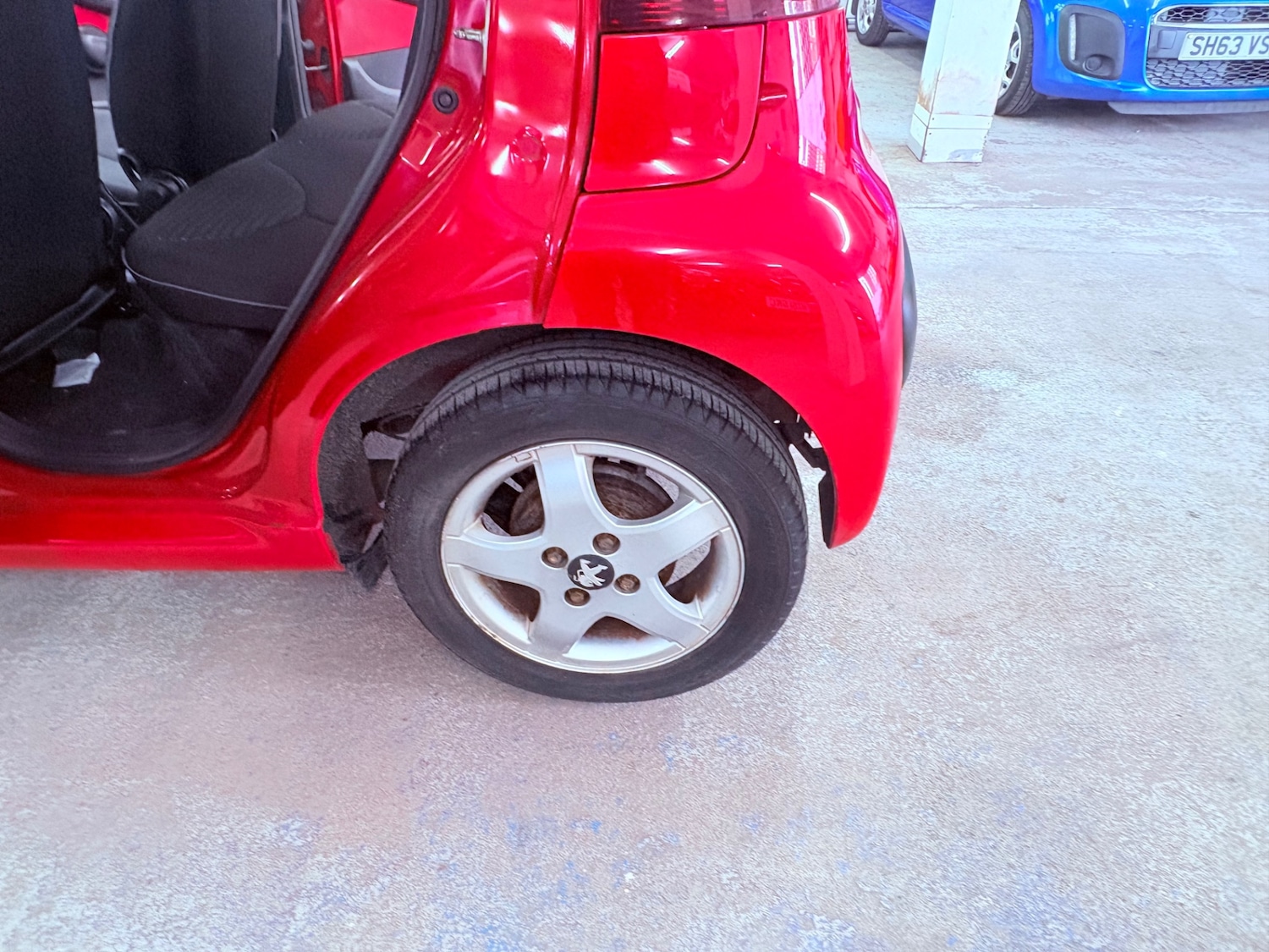 Used Peugeot 107 2014 for sale - 77584813: Photo 21