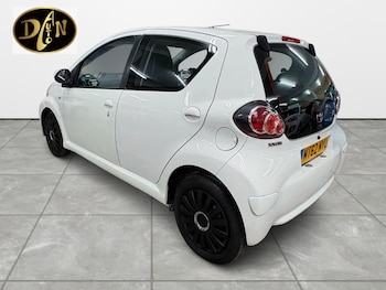 Used Toyota AYGO 2013 for sale - 78694567: Photo