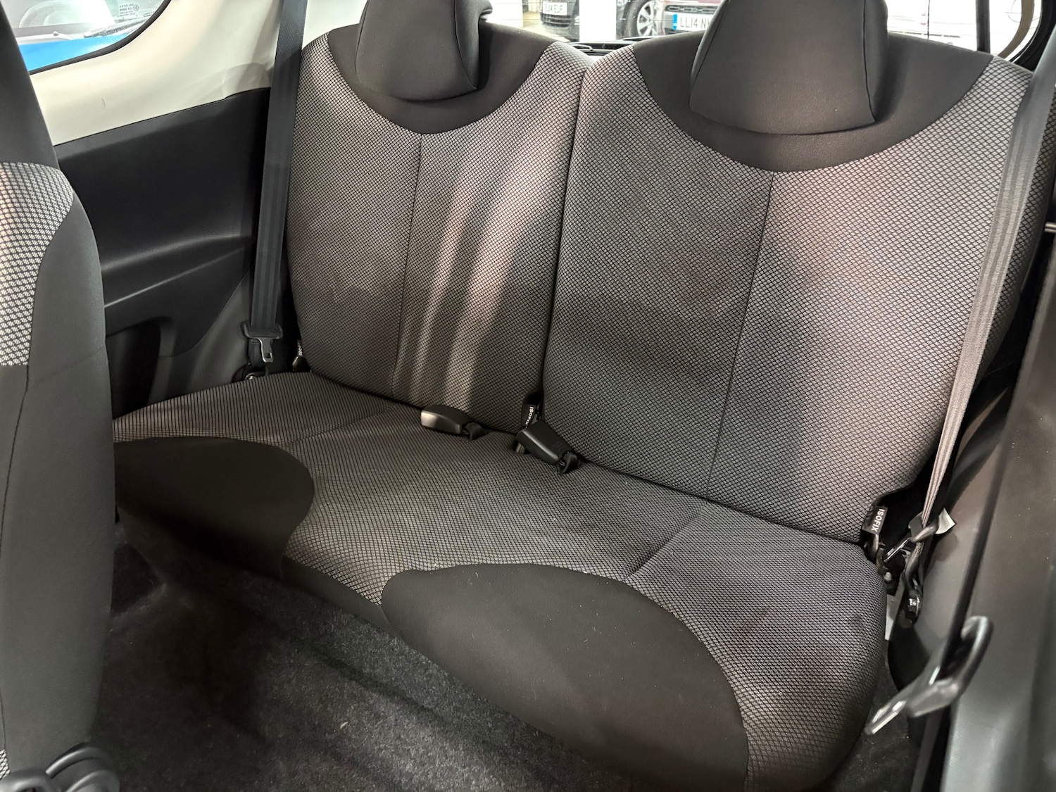 Used Toyota AYGO 2013 for sale - 77558832: Photo 11