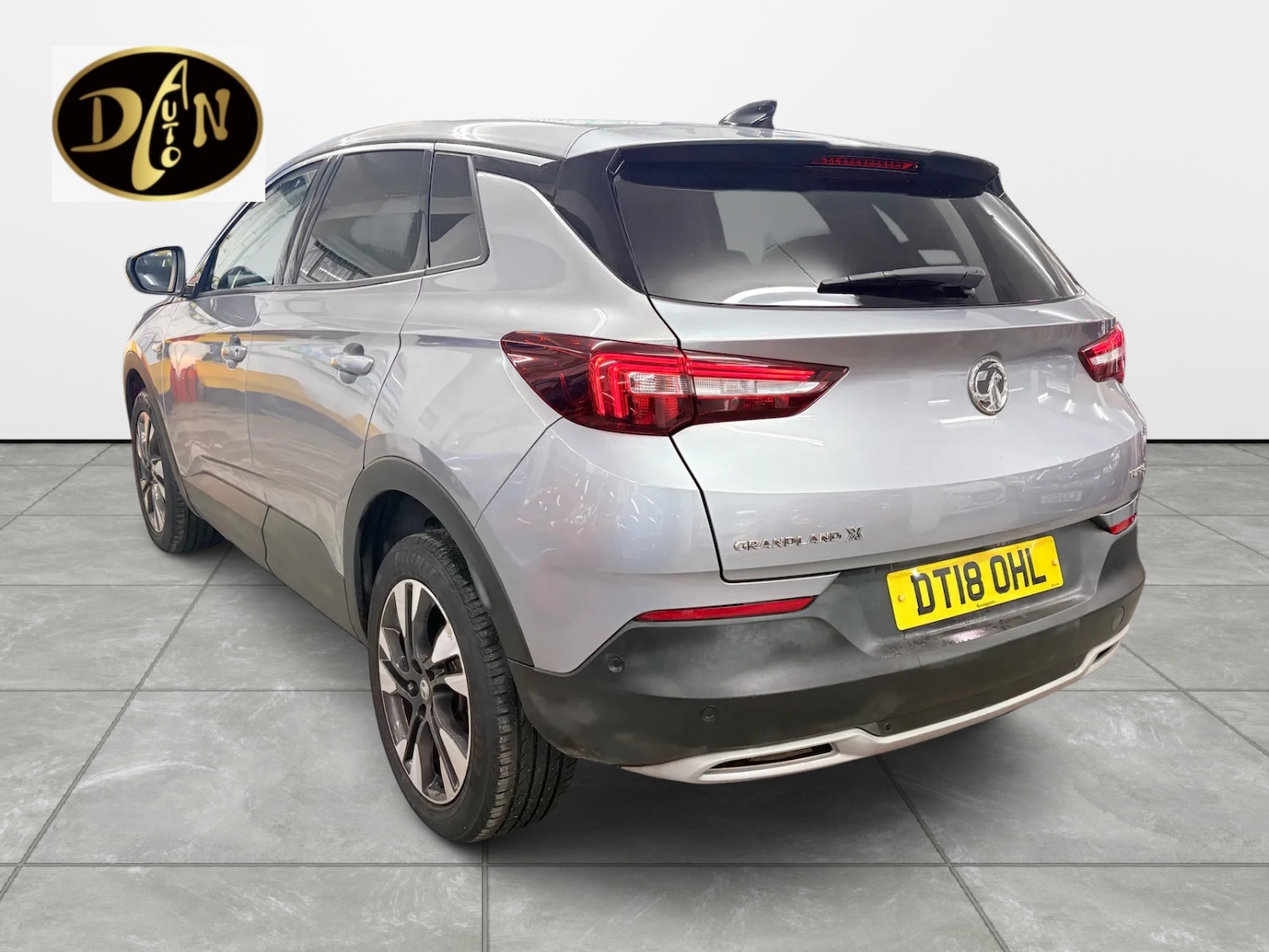 Used Vauxhall Grandland X 2018 for sale - 76669447: Photo 3