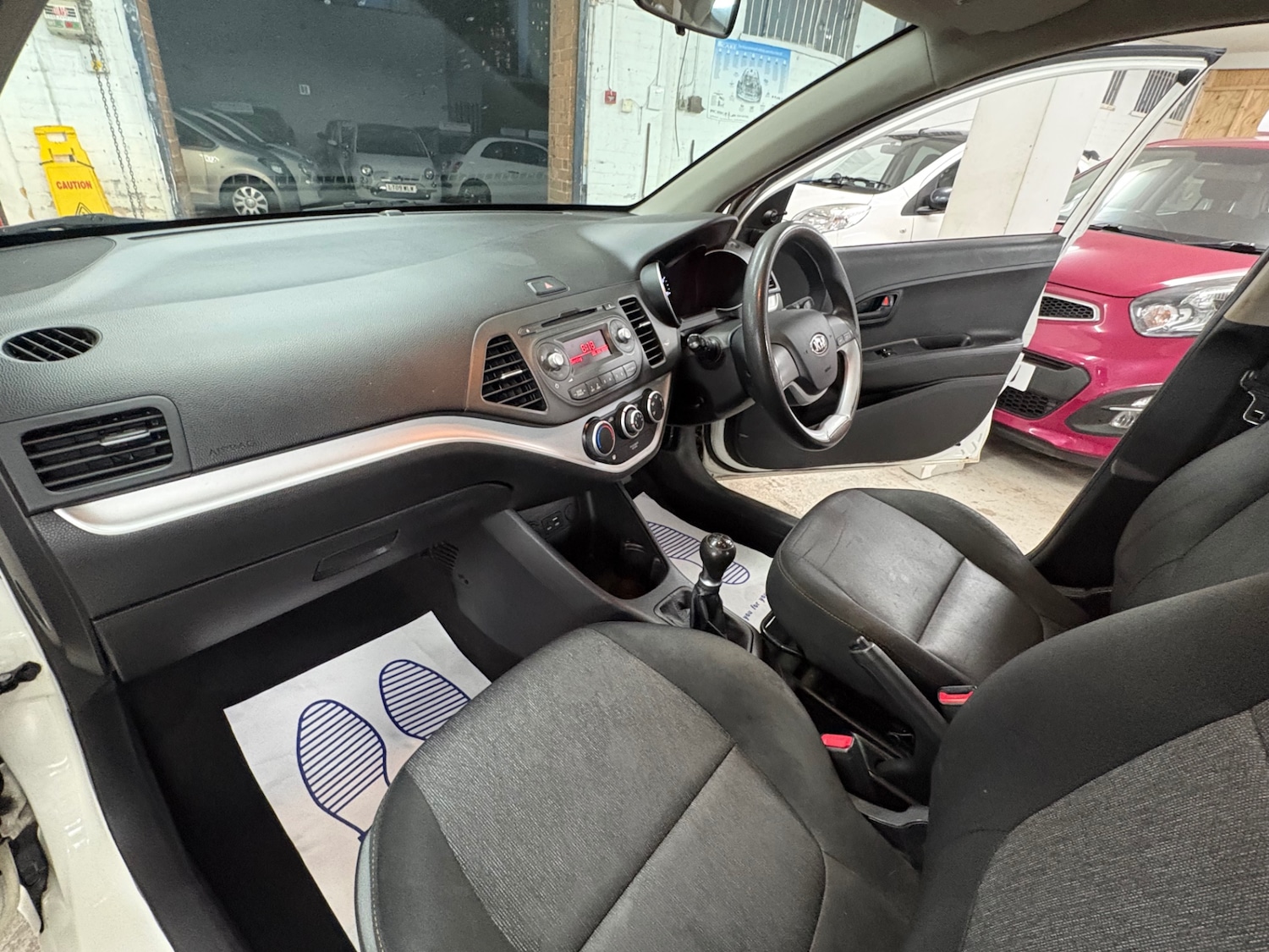 Used Kia Picanto 2015 for sale - 78135235: Photo 13