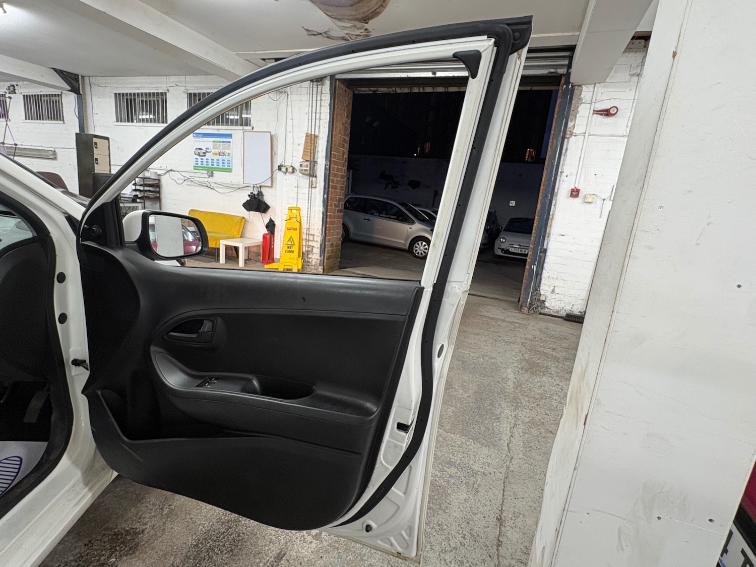 Used Kia Picanto 2015 for sale - 78135235: Photo 15