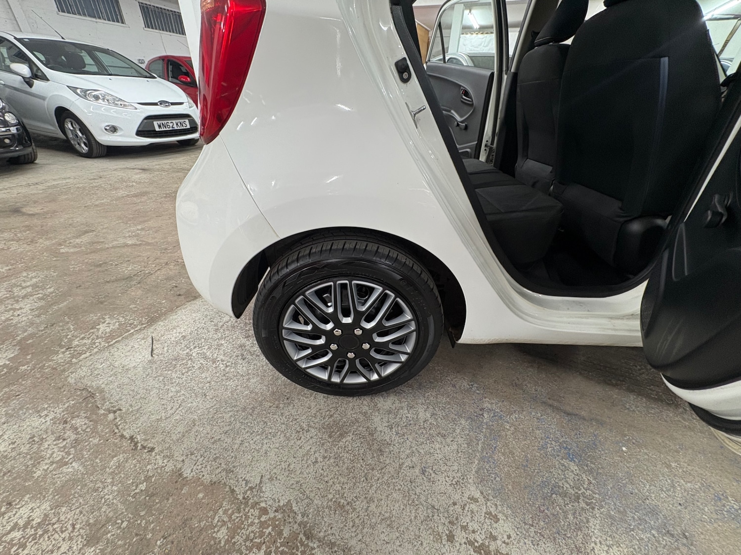 Used Kia Picanto 2015 for sale - 78135235: Photo 20