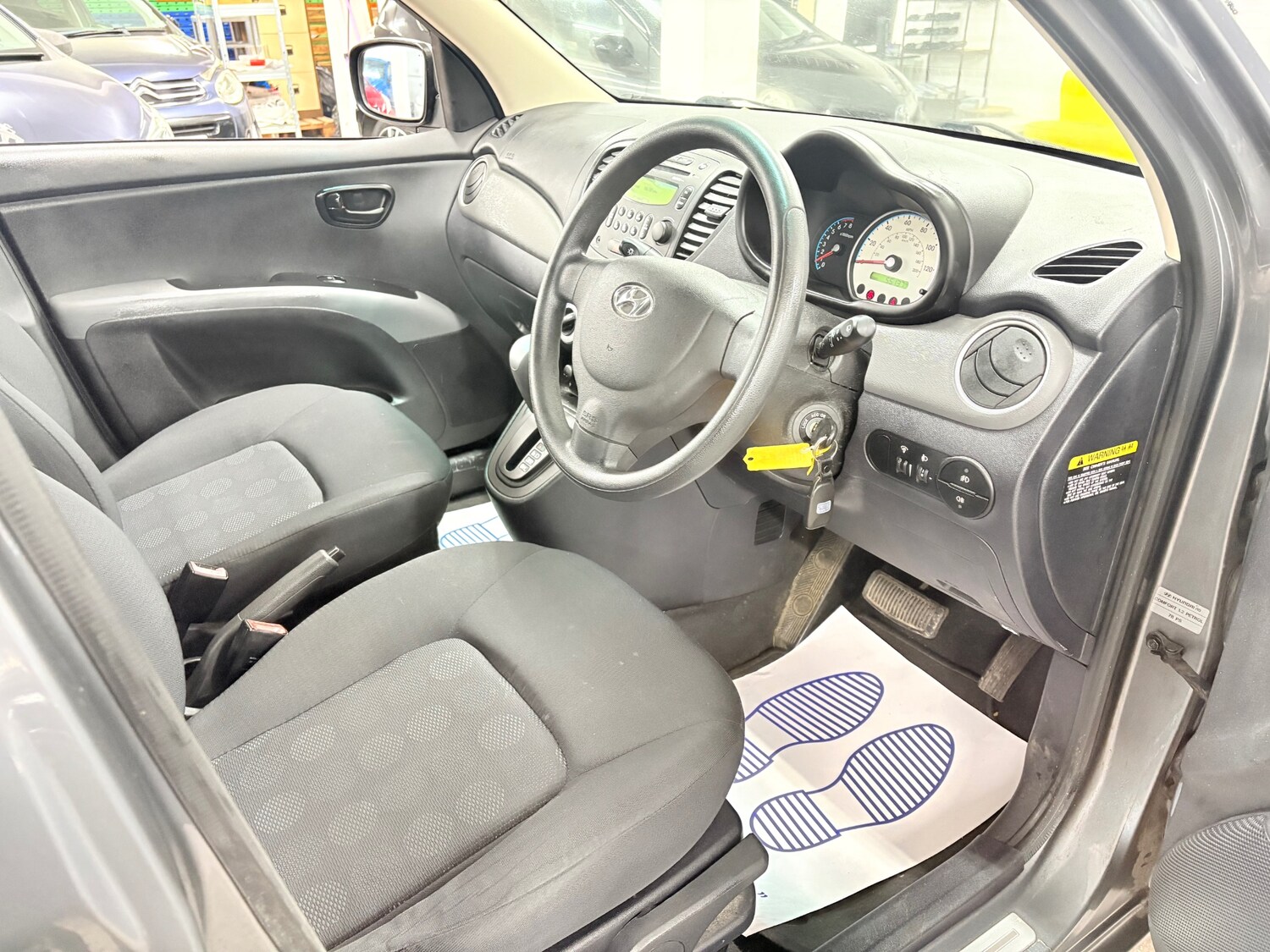 Used Hyundai i10 2008 for sale - 76846116: Photo 9