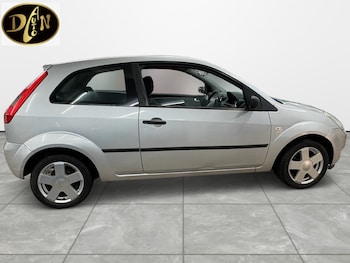 Used Ford Fiesta 2006 for sale - 77289490: Photo