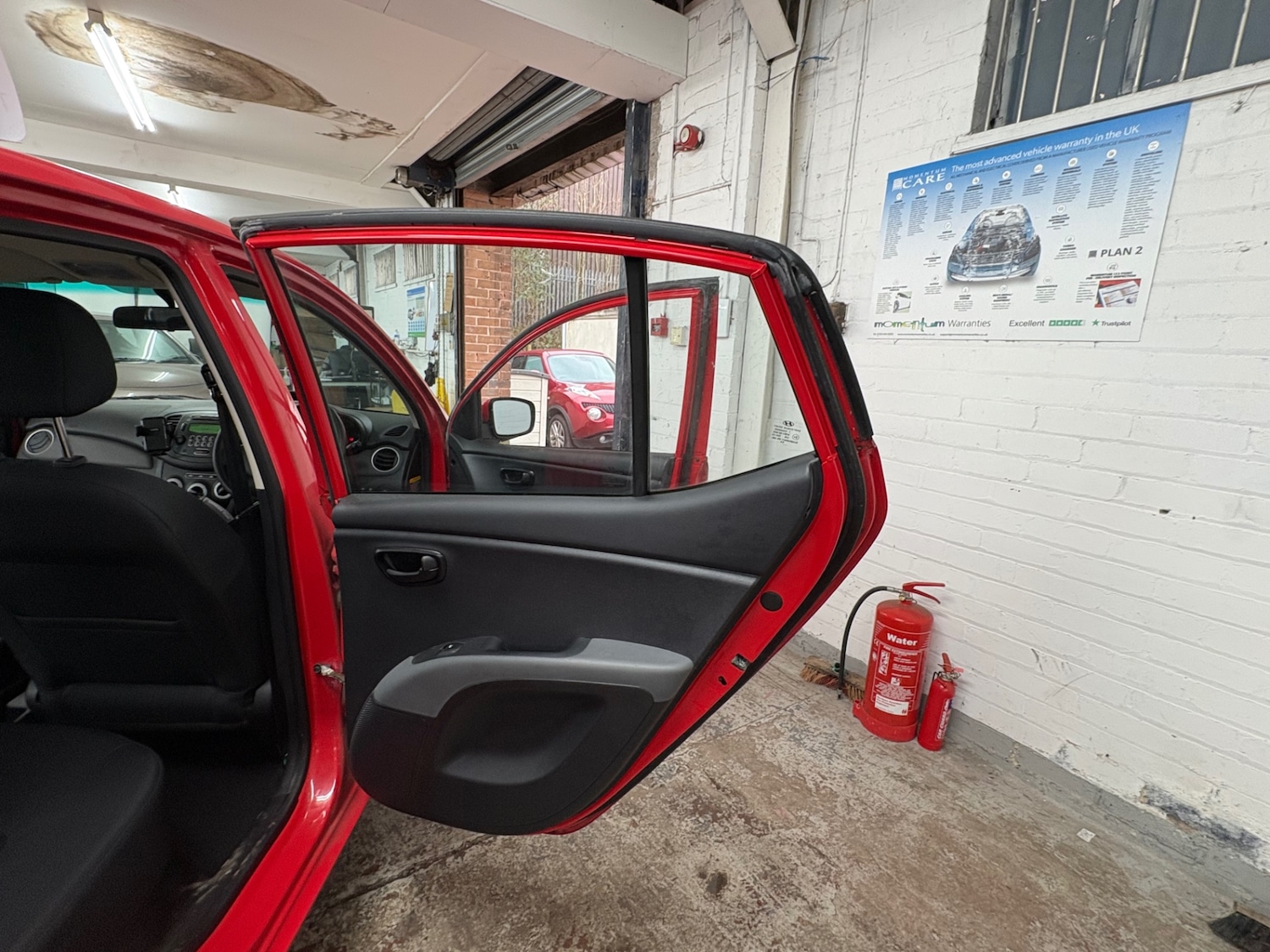 Used Hyundai i10 2009 for sale - 77370895: Photo 15