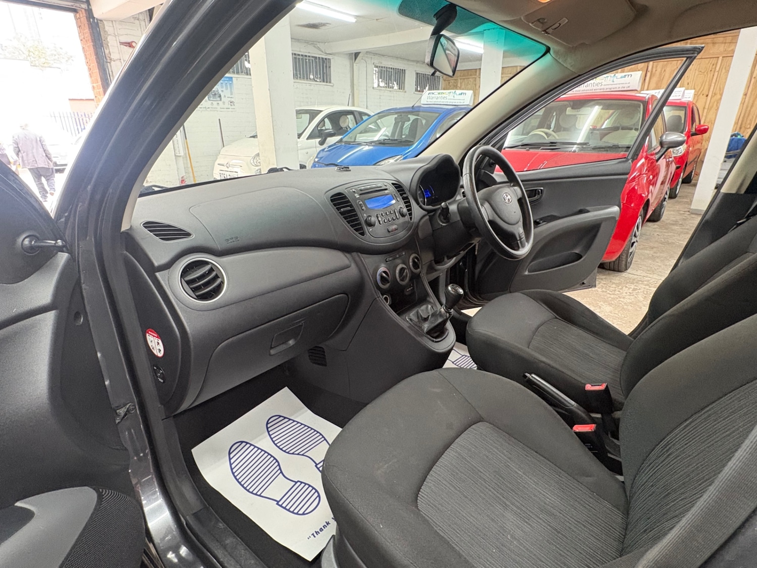 Used Hyundai i10 2012 for sale - 77984947: Photo 10