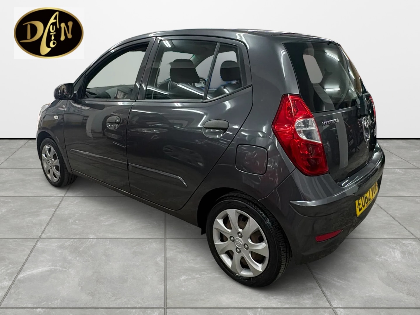 Used Hyundai i10 2012 for sale - 77984947: Photo 4