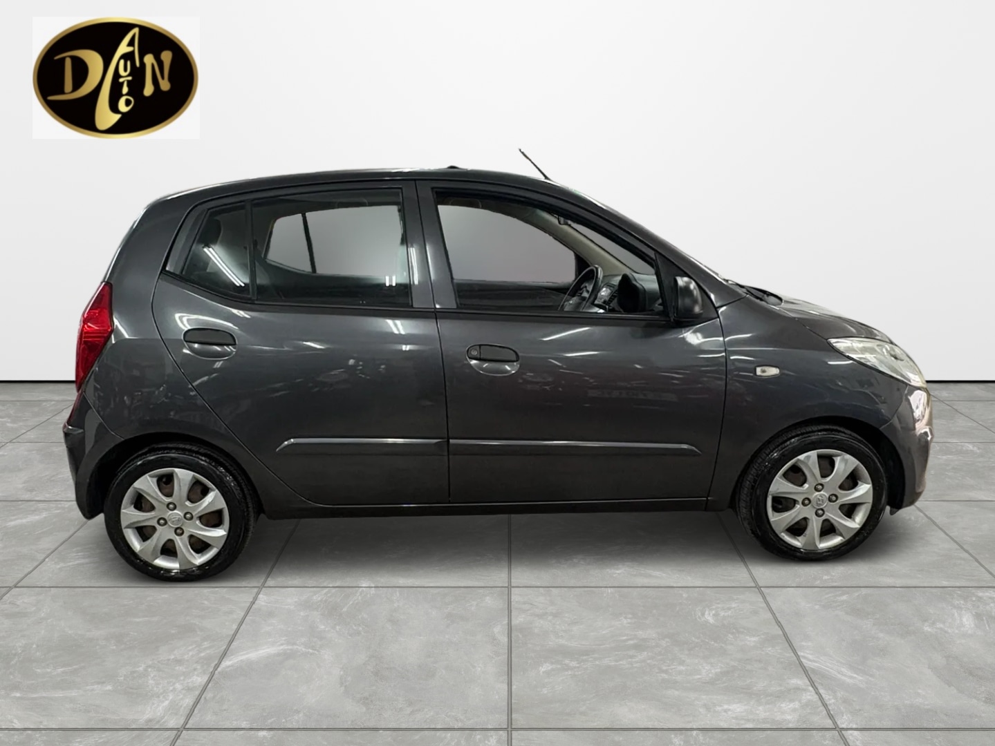 Used Hyundai i10 2012 for sale - 77984947: Photo 7