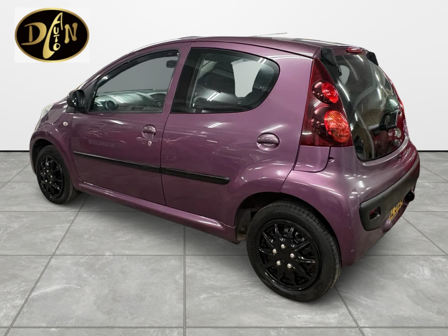 Used Peugeot 107 2013 for sale - 78183548: Photo 3