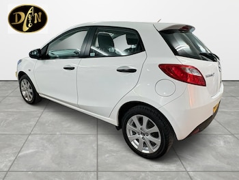 Used Mazda Mazda2 2014 for sale - 78908935: Photo