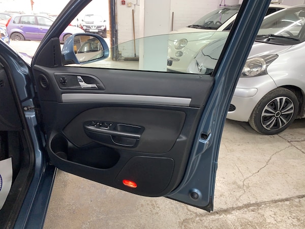 Used Skoda Octavia 2011 for sale - 76107559: Photo 15