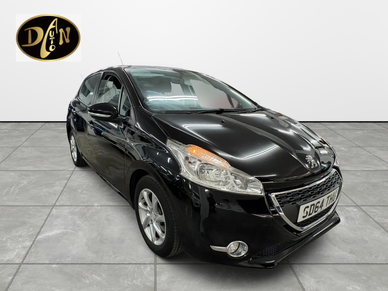 Used Peugeot 208 2014 for sale - 76741490: Photo 7