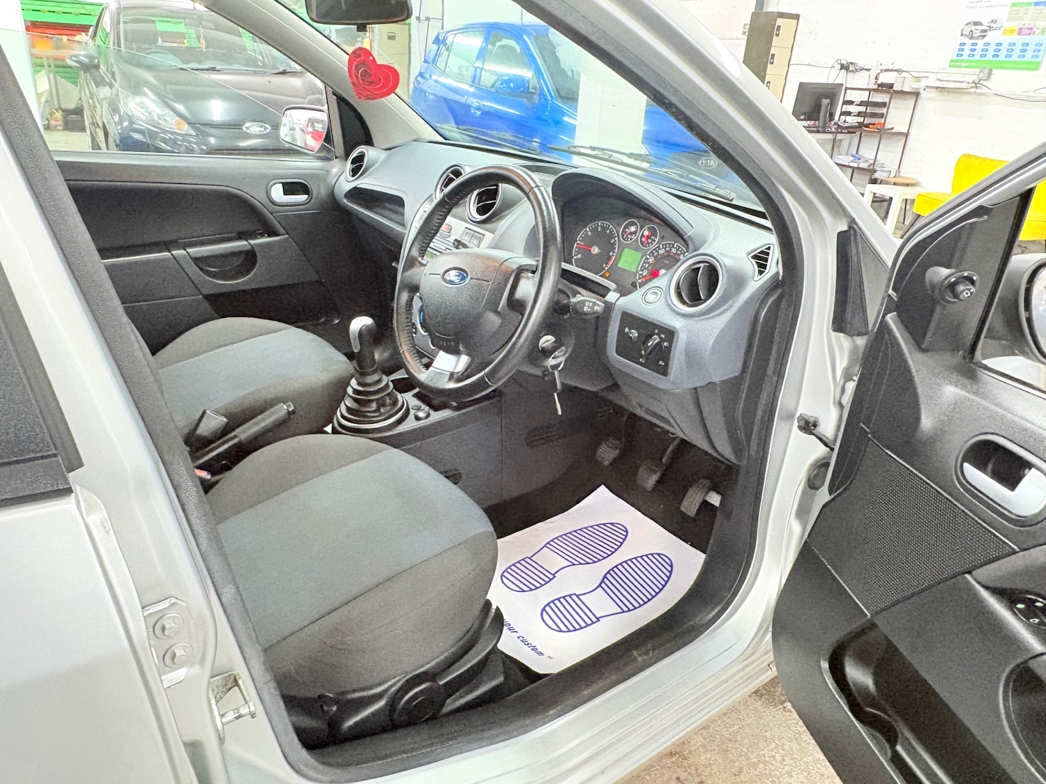 Used Ford Fiesta 2008 for sale - 76570811: Photo 11