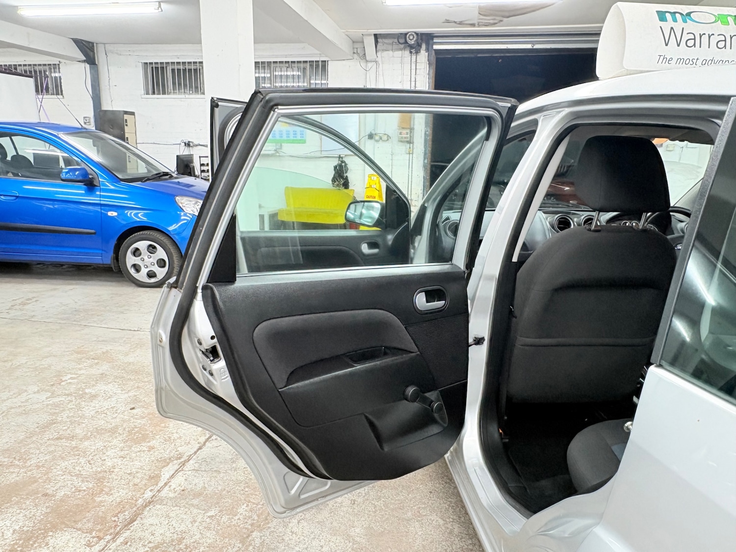 Used Ford Fiesta 2008 for sale - 76570811: Photo 16