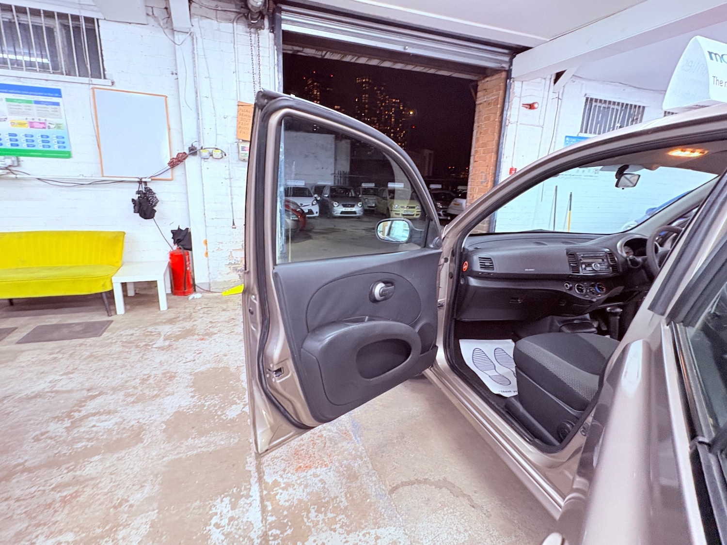 Used Nissan Micra 2009 for sale - 77610649: Photo 17