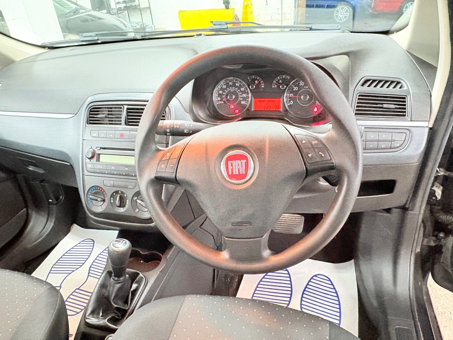 Used Fiat Grande Punto 2009 for sale - 76895825: Photo 10