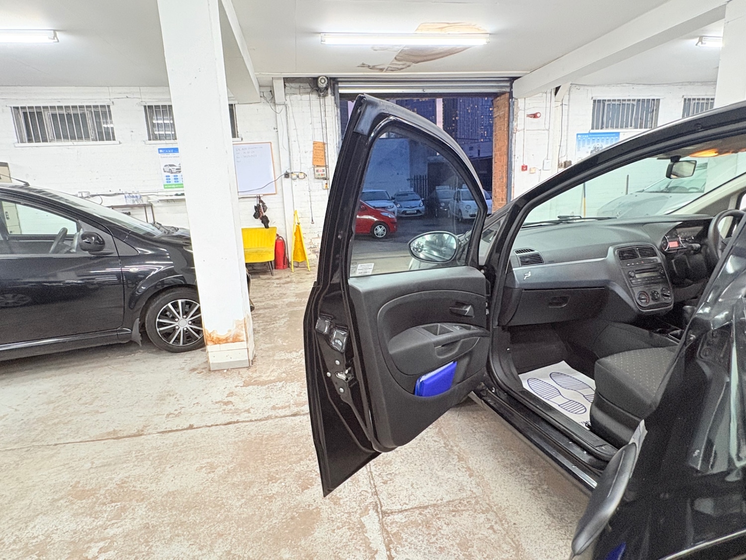 Used Fiat Grande Punto 2009 for sale - 76895825: Photo 16