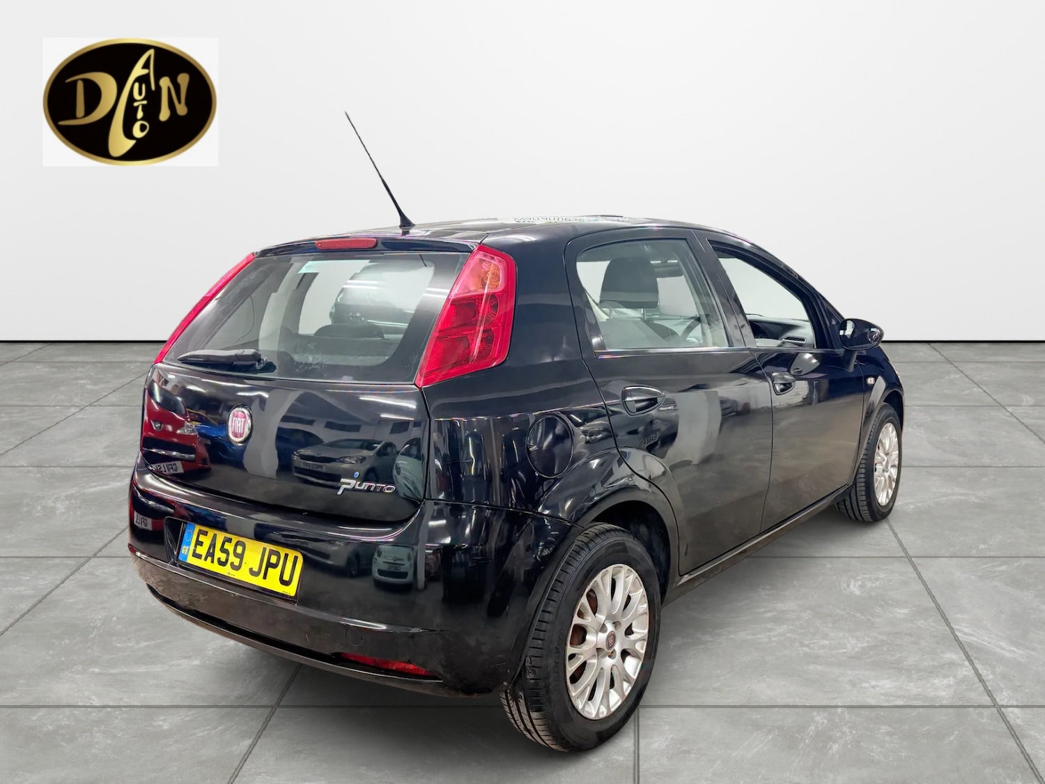Used Fiat Grande Punto 2009 for sale - 76895825: Photo 3