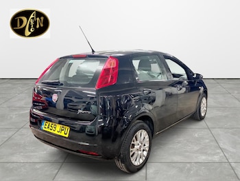 Used Fiat Grande Punto 2009 for sale - 76895825: Photo