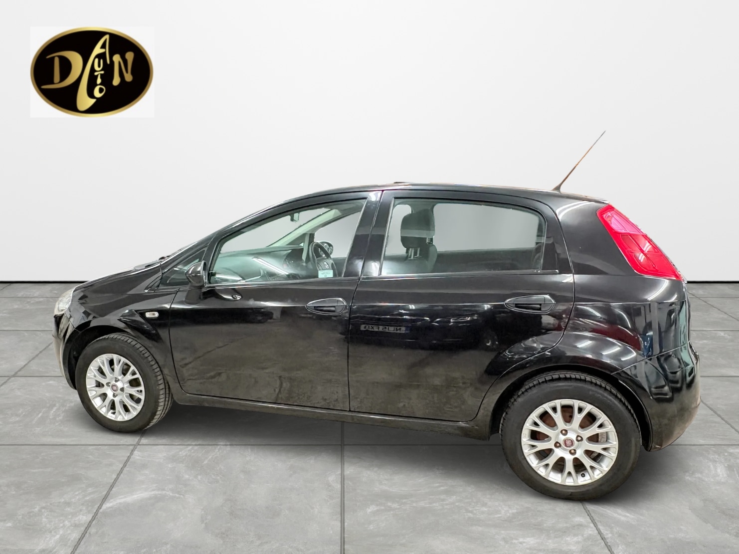 Used Fiat Grande Punto 2009 for sale - 76895825: Photo 6