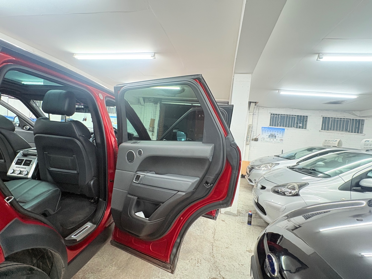 Used Land Rover Range Rover Sport 2015 for sale - 77014994: Photo 17