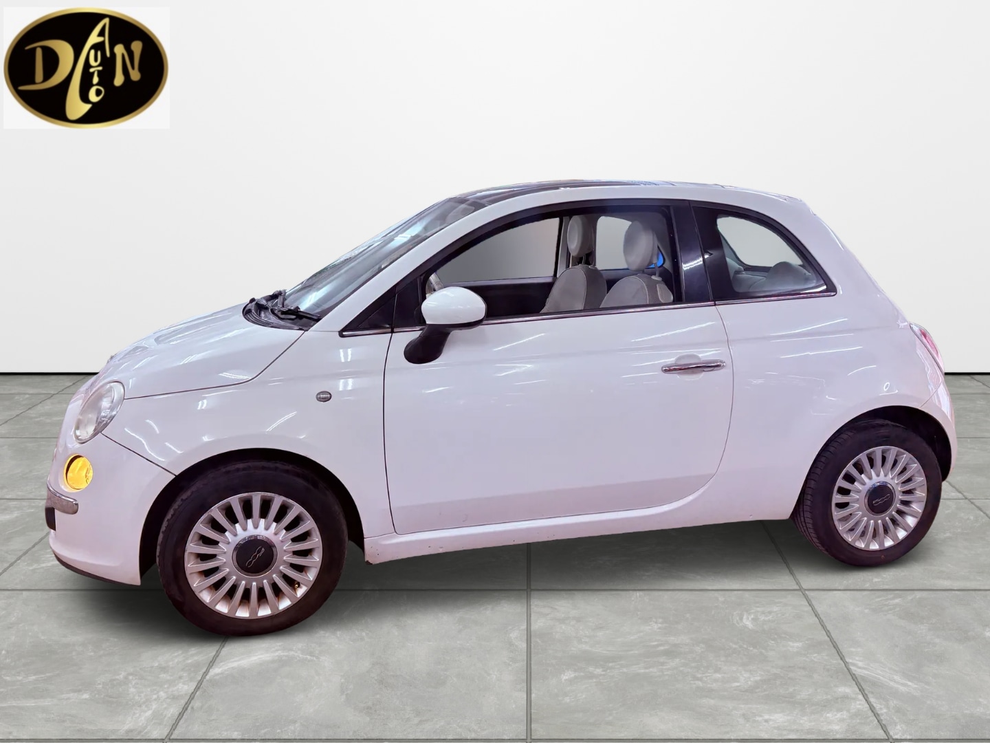Used Fiat 500 2009 for sale - 77682662: Photo 2