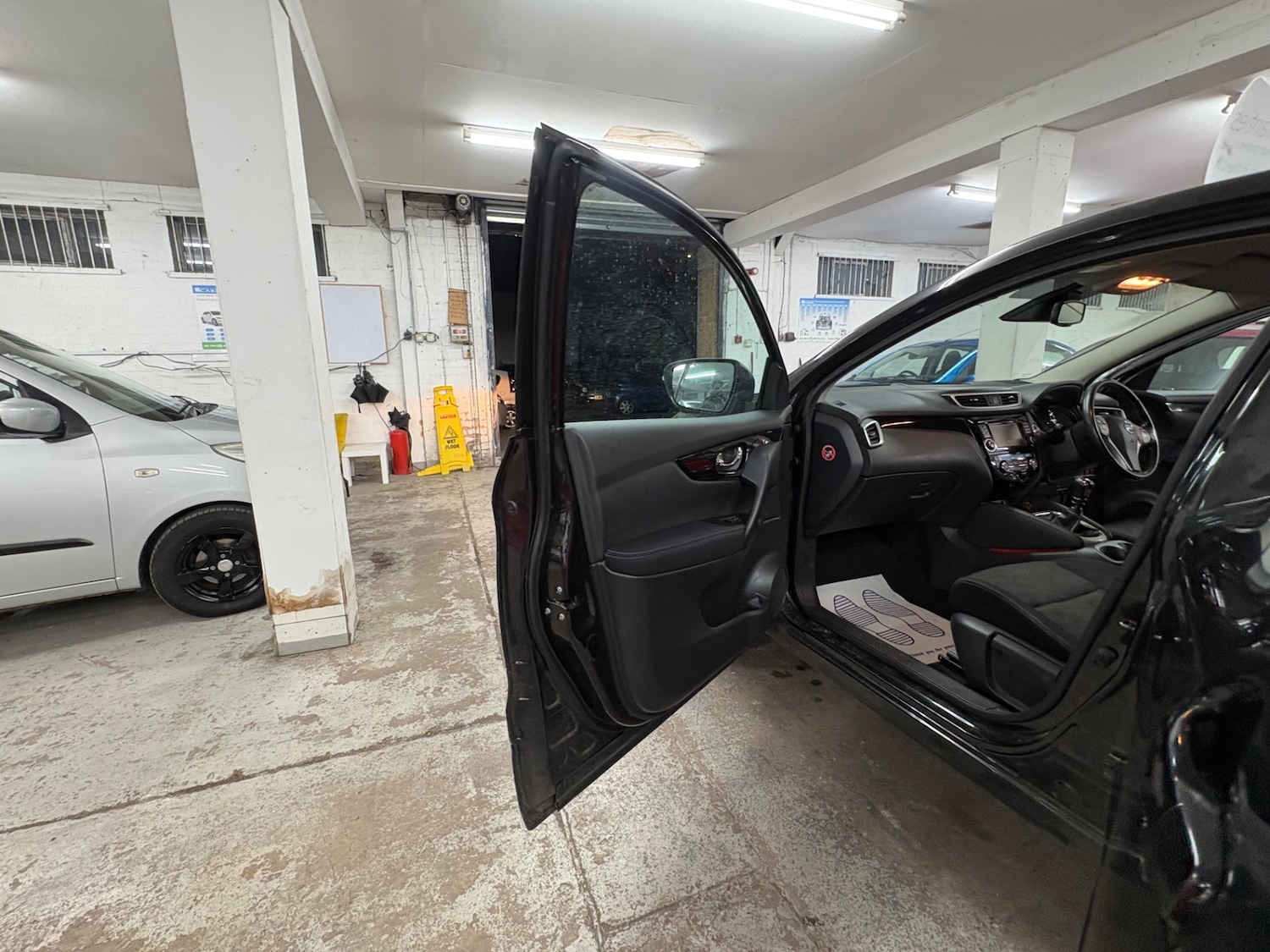 Used Nissan Qashqai 2016 for sale - 78183547: Photo 17