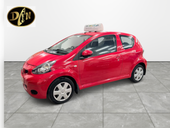 Used Toyota AYGO 2009 for sale - 76596100: Photo
