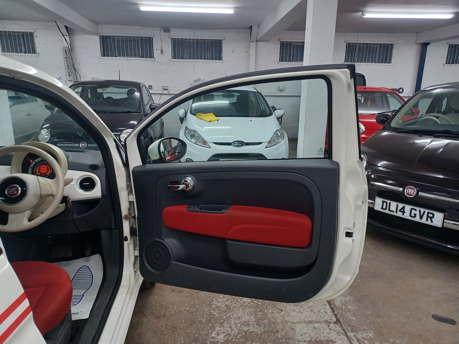 Used Fiat 500 2011 for sale - 78114991: Photo 10