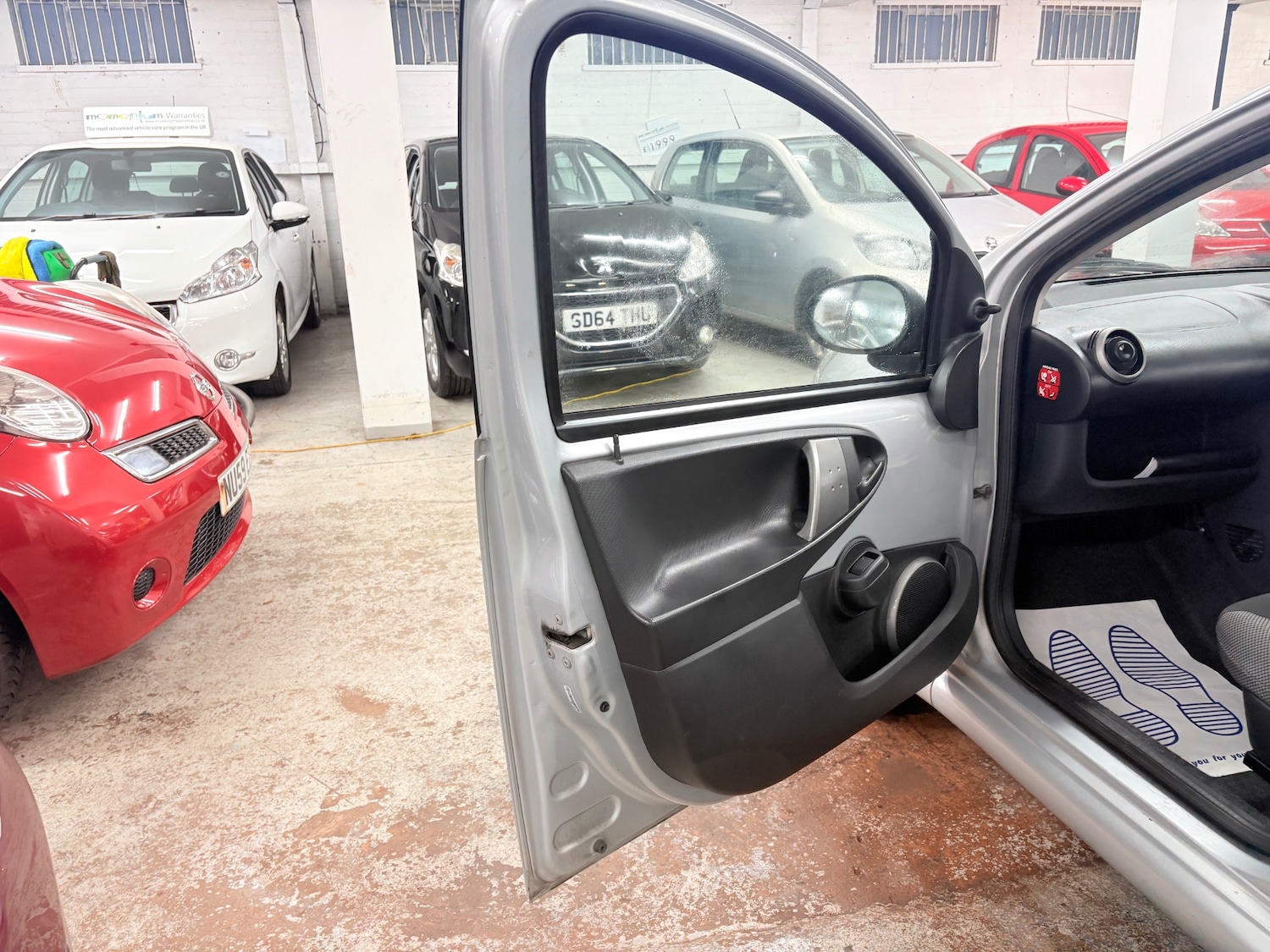 Used Toyota AYGO 2014 for sale - 76770261: Photo 15