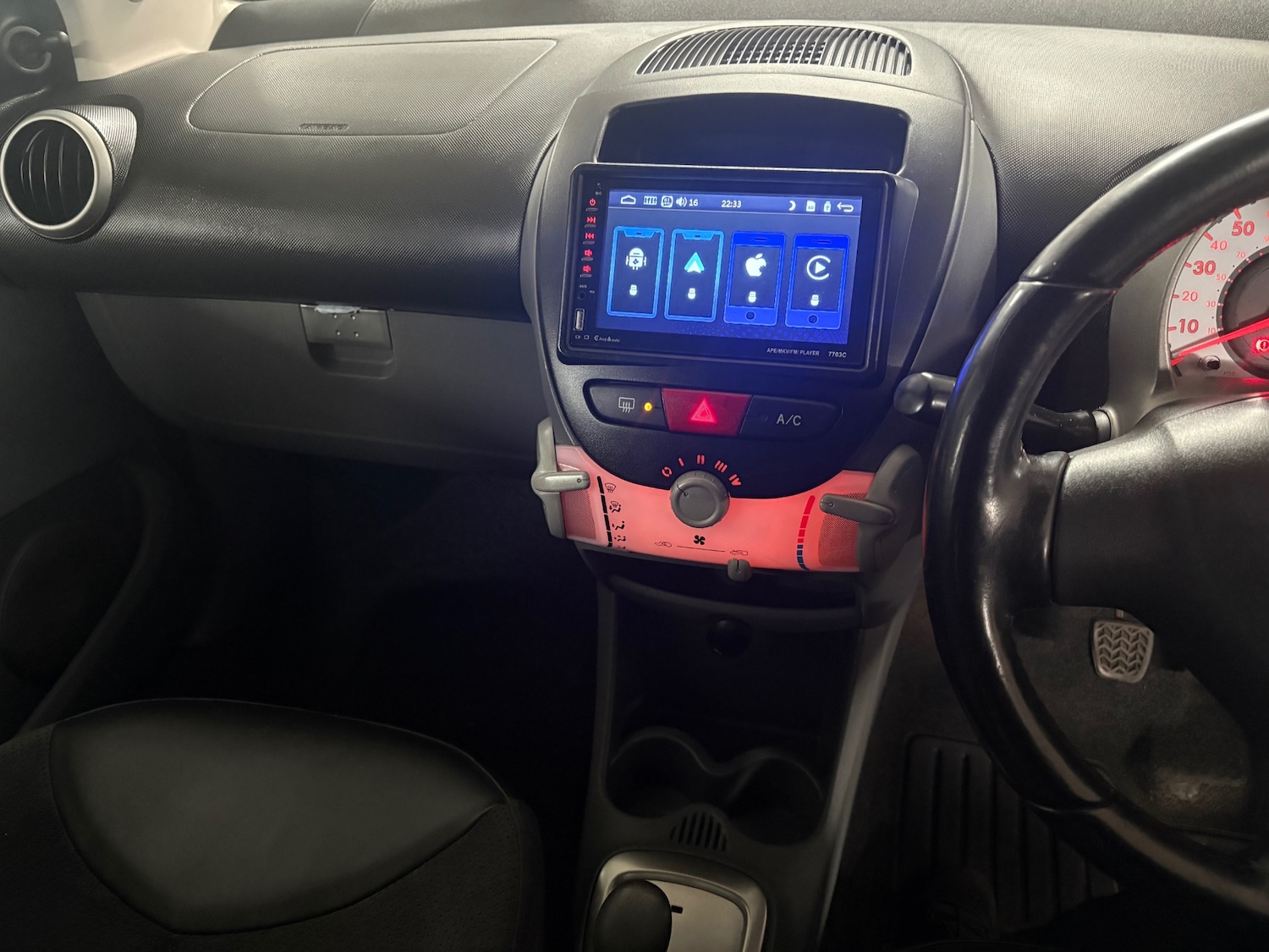 Used Toyota AYGO 2008 for sale - 76758198: Photo 10