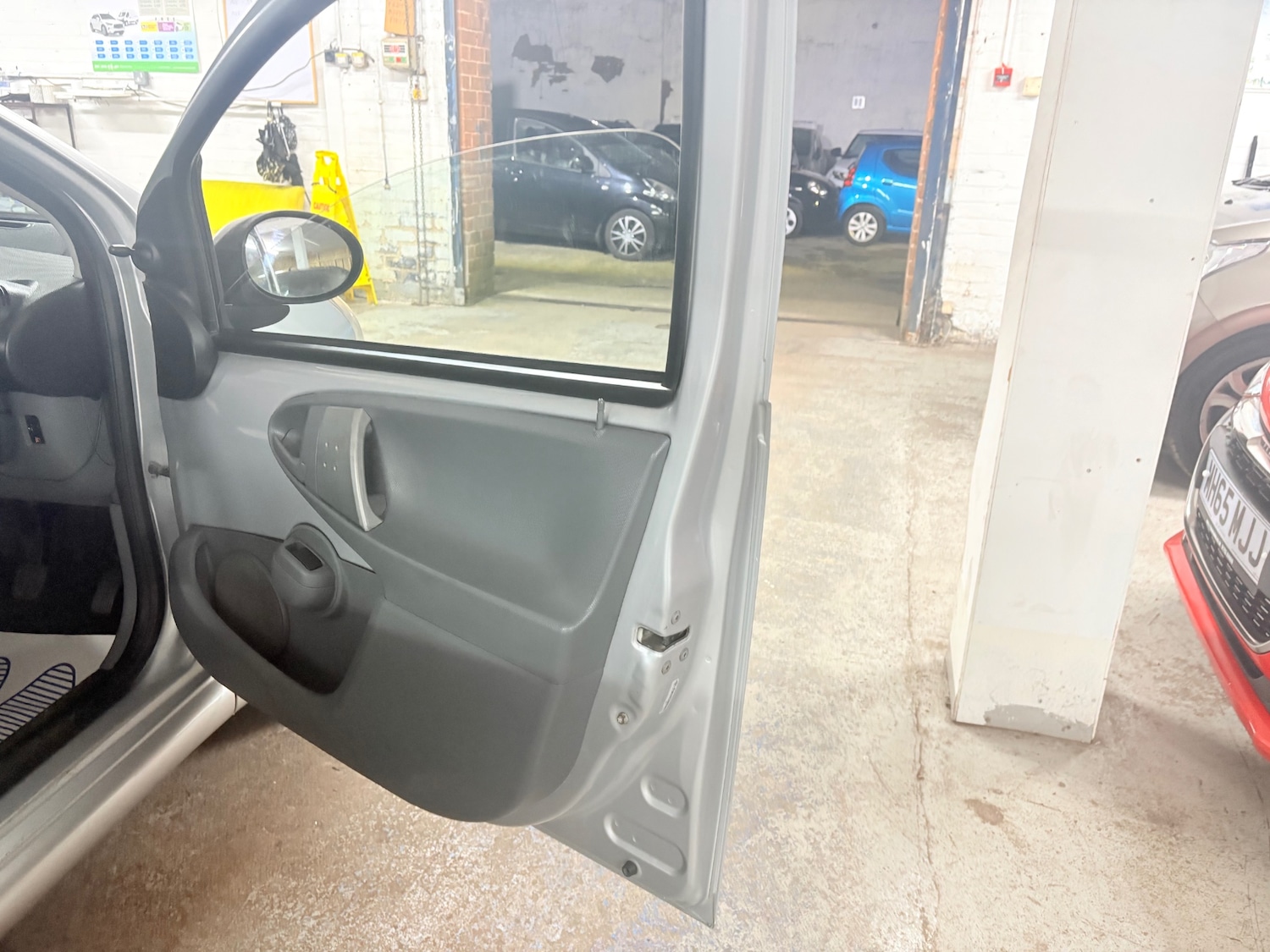 Used Toyota AYGO 2008 for sale - 76758198: Photo 13