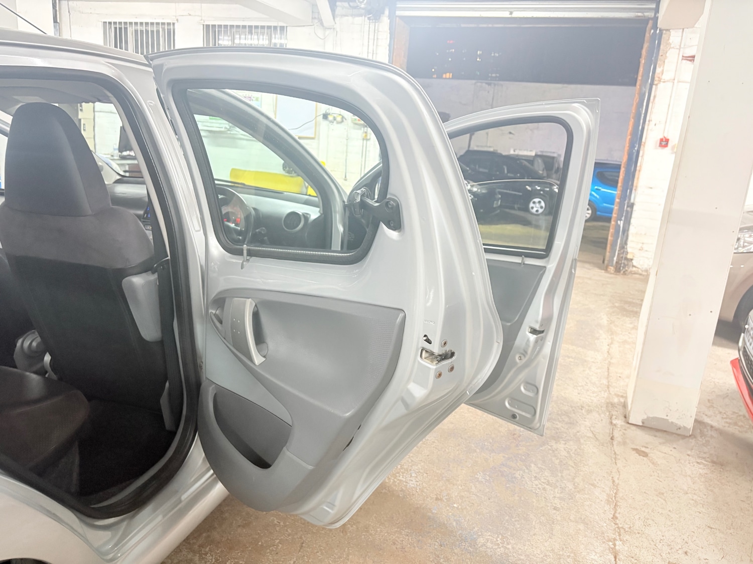 Used Toyota AYGO 2008 for sale - 76758198: Photo 14