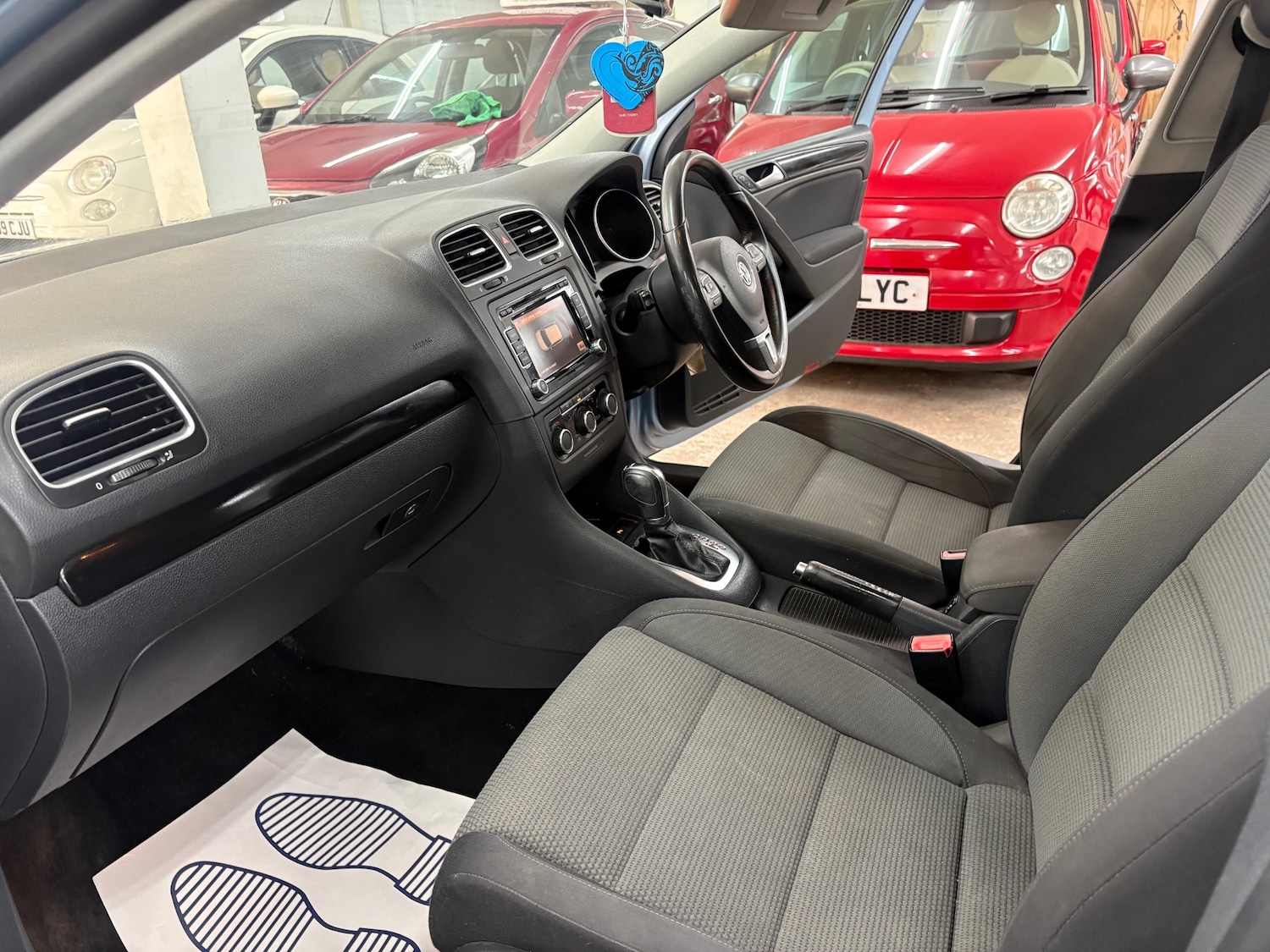 Used Volkswagen Golf 2011 for sale - 78144829: Photo 11