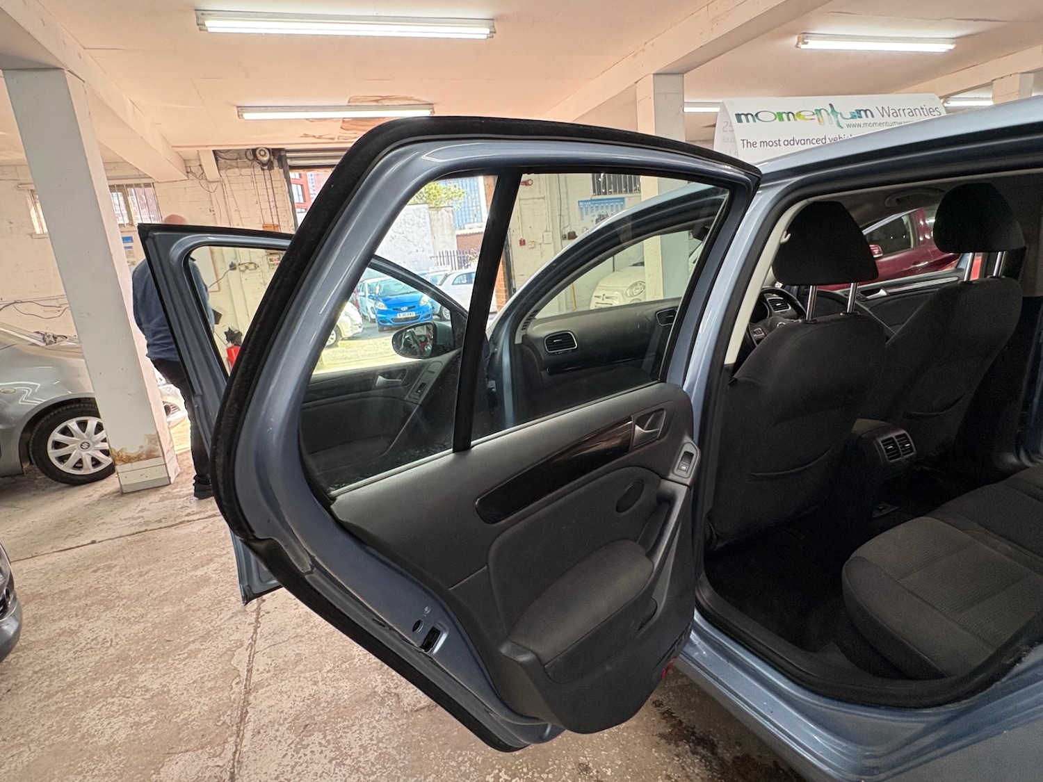 Used Volkswagen Golf 2011 for sale - 78144829: Photo 16