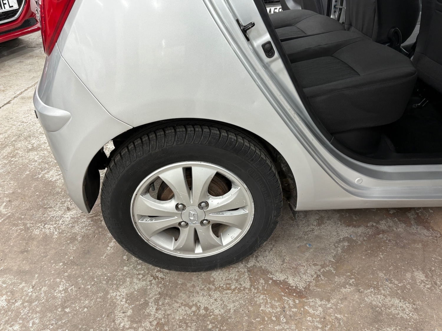 Used Hyundai i10 2013 for sale - 76107565: Photo 22